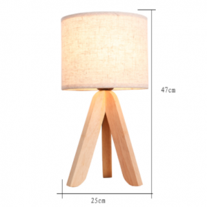 Minimalistyczna drewniana lampa stołowa
