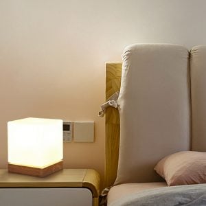 Przytulna lampa stołowa LED